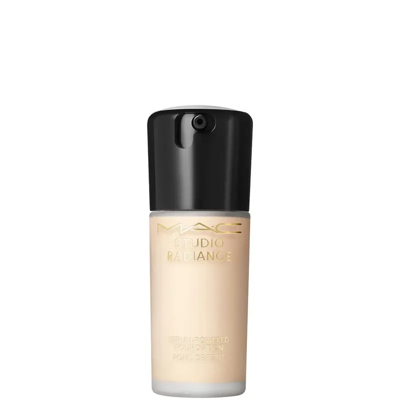 MAC Studio Radiance Serum Powered Foundation 30ml (Various Shades) Solange Der Vorrat Reicht