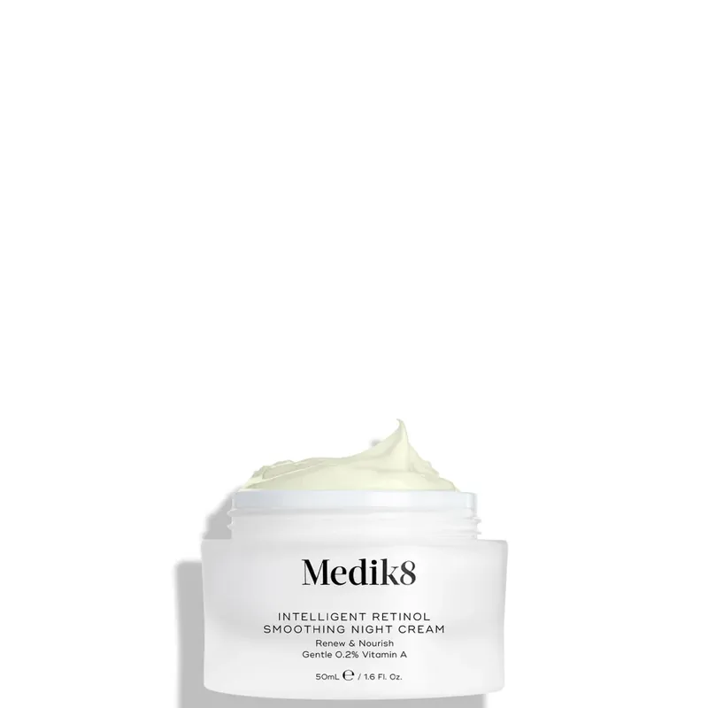 Must-Have Medik8 Intelligent Retinol Glättende Nachtcreme 50 ml