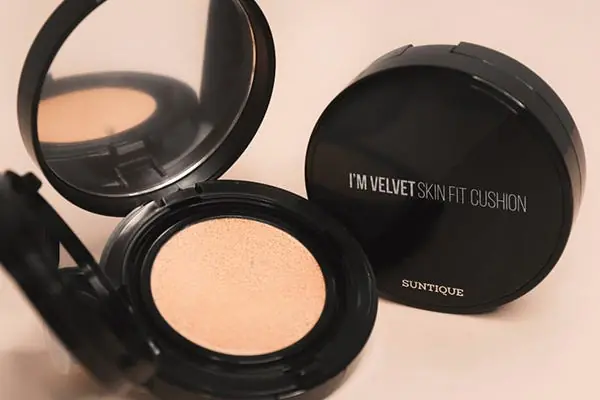 Suntique I'm Velvet Skin Fit Cushion 12 g Geprüft